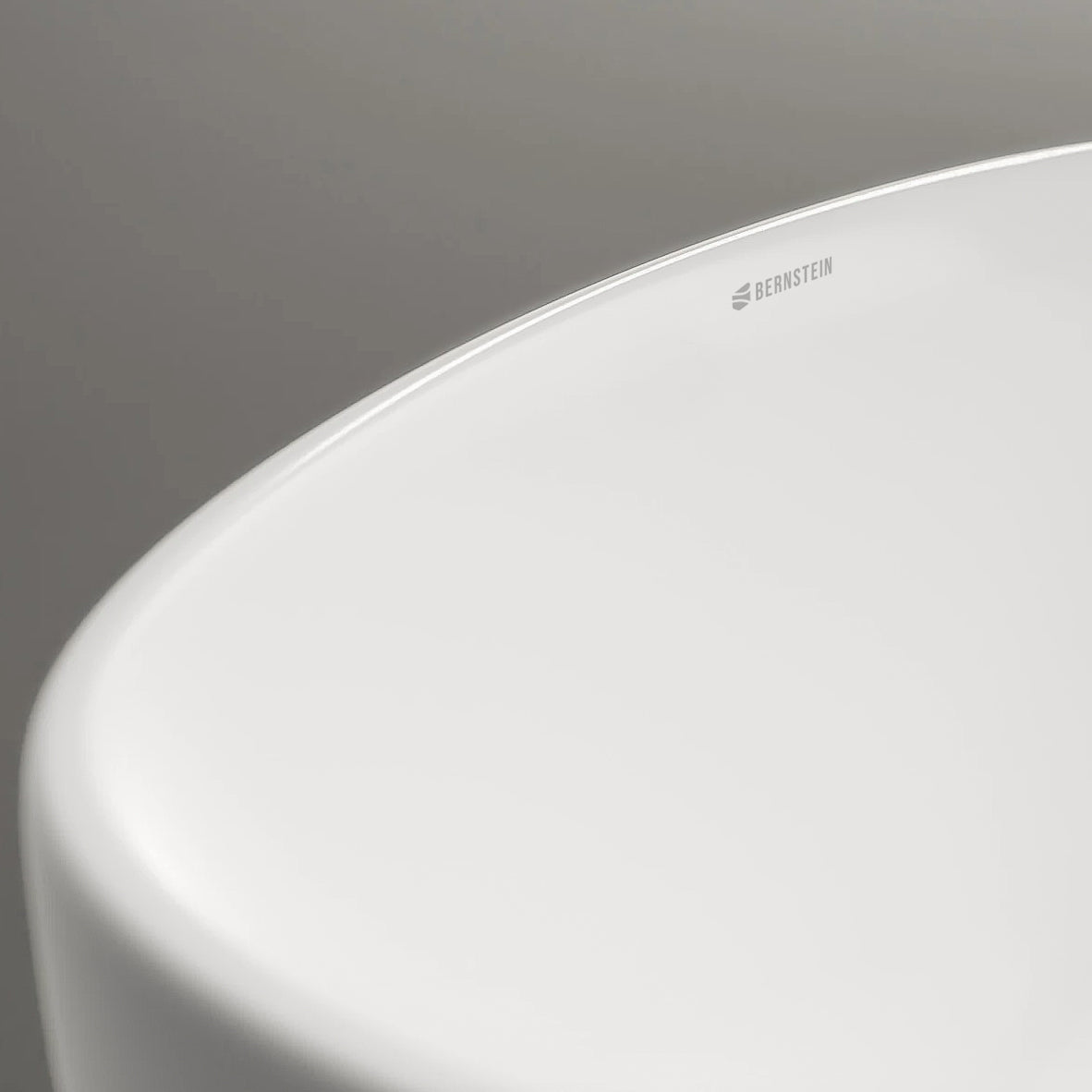 Freistehende Badewanne BELAQUA